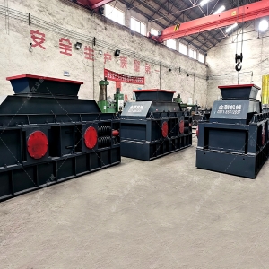 2PG1508半自動液壓對輥制砂機發貨圖片