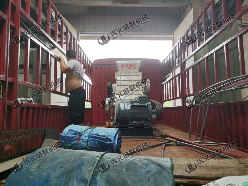 哪種粉煤機設備可以粉碎濕煤,購買一臺需要多少錢? 哪種粉煤機設備可以粉碎濕煤,購買一臺需要多少錢?