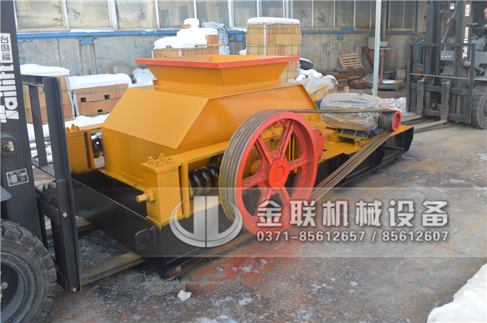 破碎陶瓷用狼牙破碎機(jī)怎么樣，購(gòu)買一臺(tái)需要多少錢？