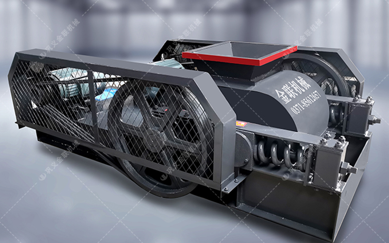 狼牙式雙齒輥破碎機出料粒度好，產(chǎn)量大