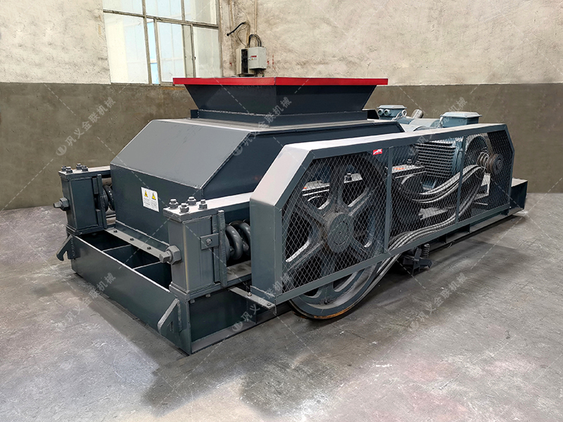 直徑400-600mm的對輥制砂機(jī)多少錢一臺(tái)，哪家性價(jià)比高？