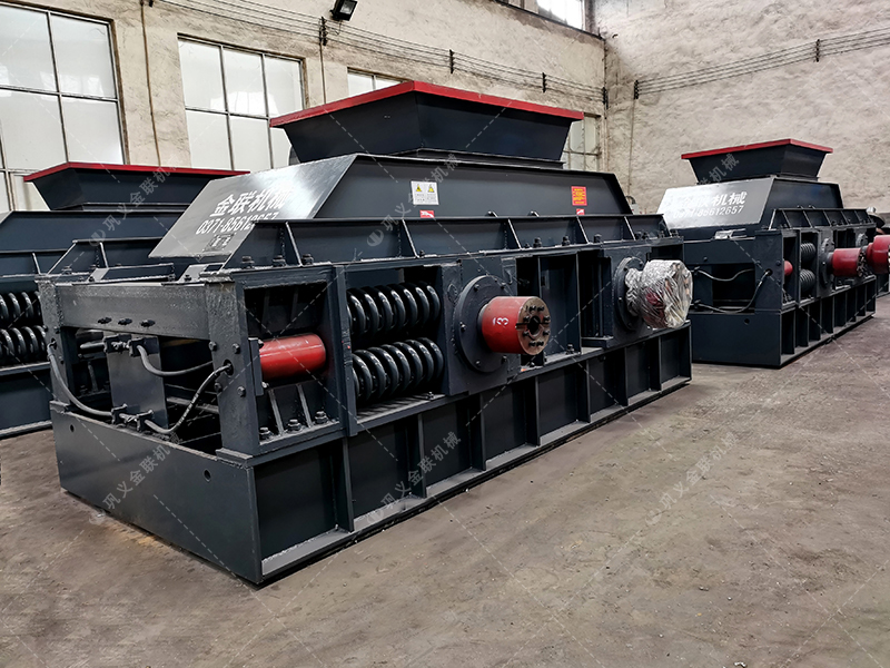 半自動(dòng)大型對(duì)輥制砂機(jī)發(fā)貨 2PG1208制砂機(jī)設(shè)備發(fā)往廣東 半自動(dòng)大型對(duì)輥制砂機(jī)發(fā)貨 2PG1208制砂機(jī)設(shè)備發(fā)往廣東