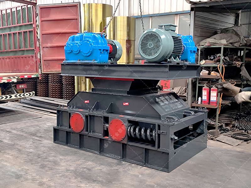 2PGC600X750雙齒輥破碎機發貨圖片_發往湖南婁底_破碎煤塊 2PGC600X750雙齒輥破碎機發貨圖片_發往湖南婁底_破碎煤塊