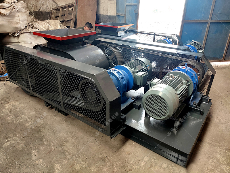 2PG400x400小型對輥破碎機發貨圖片_發往廣西雨林_破碎沙子