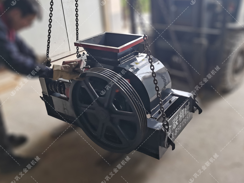 2PG250x250小型對輥破碎機發(fā)貨圖片_發(fā)往云南瑞麗_實驗室用 2PG250x250小型對輥破碎機發(fā)貨圖片_發(fā)往云南瑞麗_實驗室用