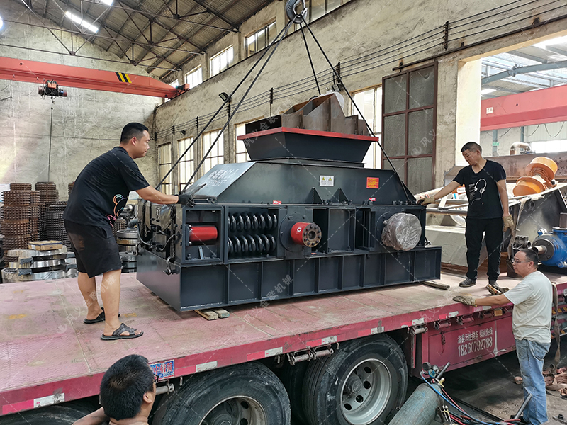 什么礦石制砂好?選對(duì)輥制砂機(jī)破碎怎么樣? 什么礦石制砂好?選對(duì)輥制砂機(jī)破碎怎么樣?