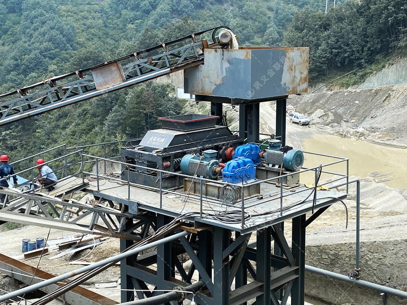 影響對輥制砂機生產效率的因素有哪些？推薦廠家