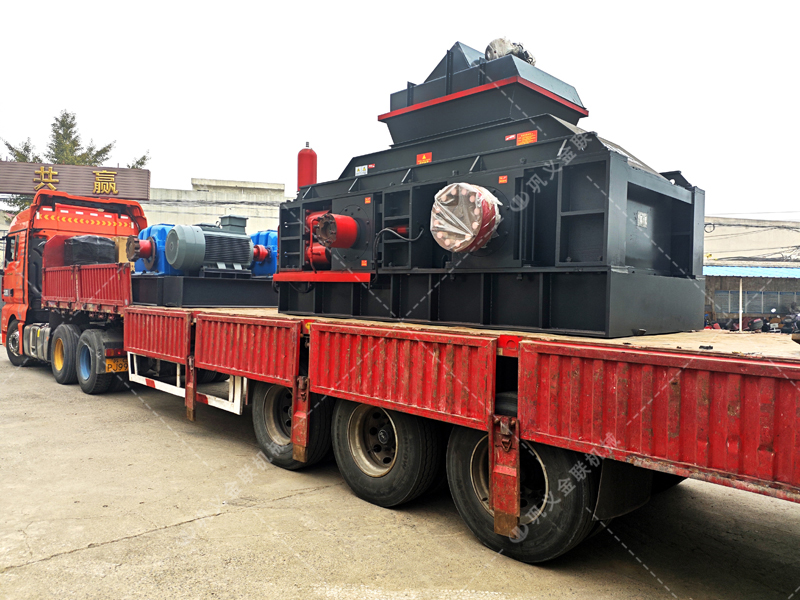 液壓對(duì)輥制砂機(jī)在公路建設(shè)中相比其他設(shè)備有何獨(dú)特優(yōu)勢(shì)？